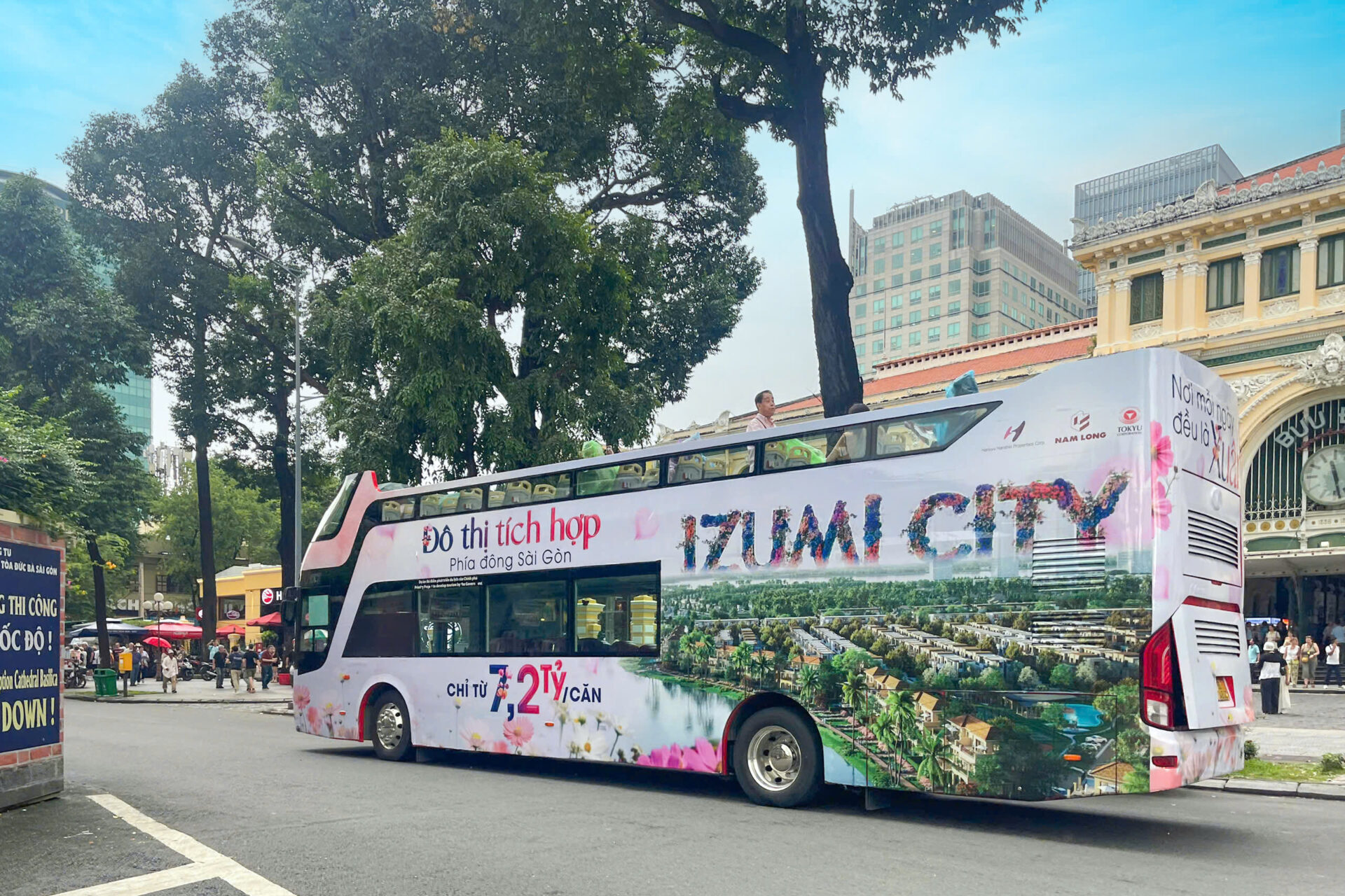 Roadshow City Tour tại bưu điện quận 1