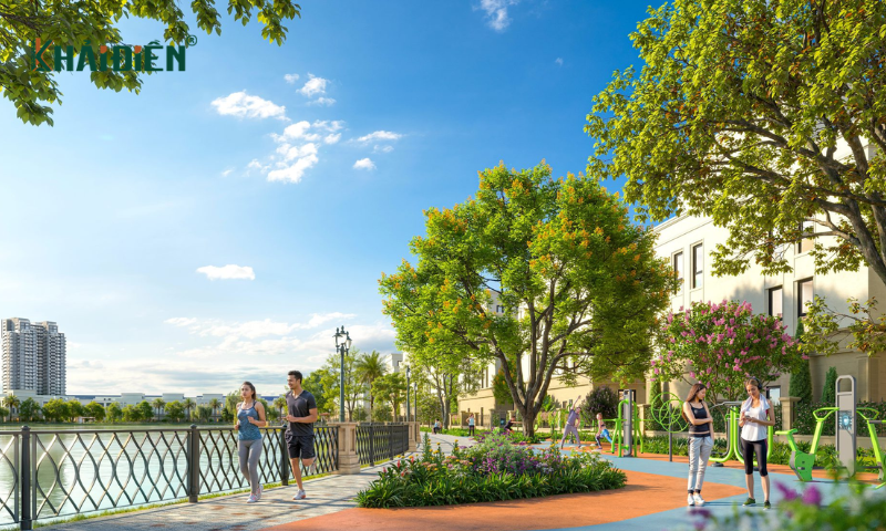 Công viên ven hồ tại dự án Vinhomes Green City - Hậu Nghĩa Đức Hòa Long An