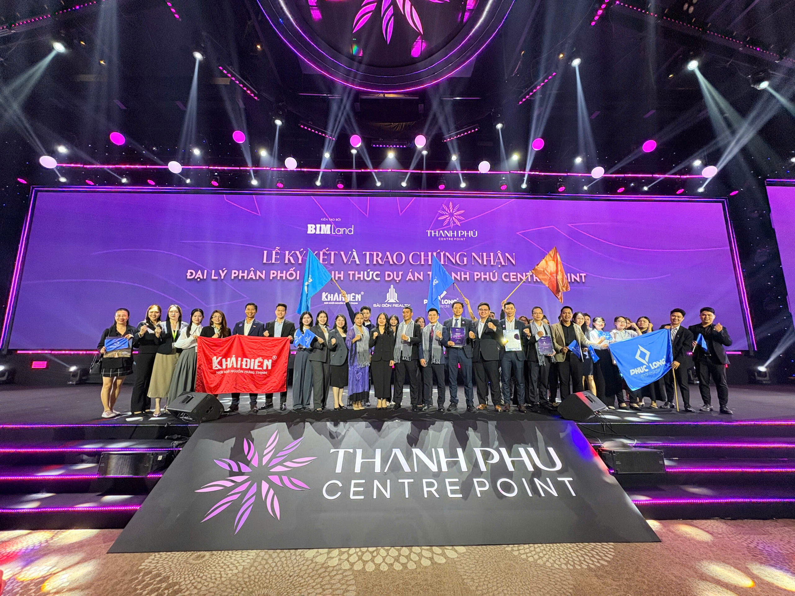 thanh phu centre point